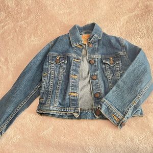 Levi’s jean jacket toddler size med (3t-4t)